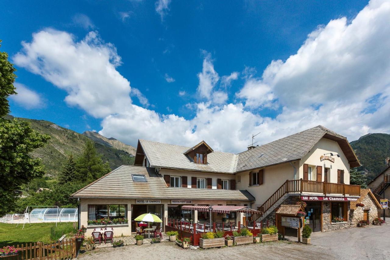 Hotel Restaurant Le Chamois Ancelle Eksteriør bilde