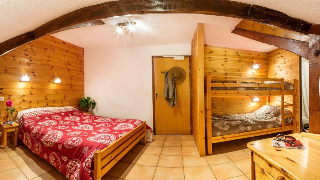 Hotel Restaurant Le Chamois Ancelle Eksteriør bilde